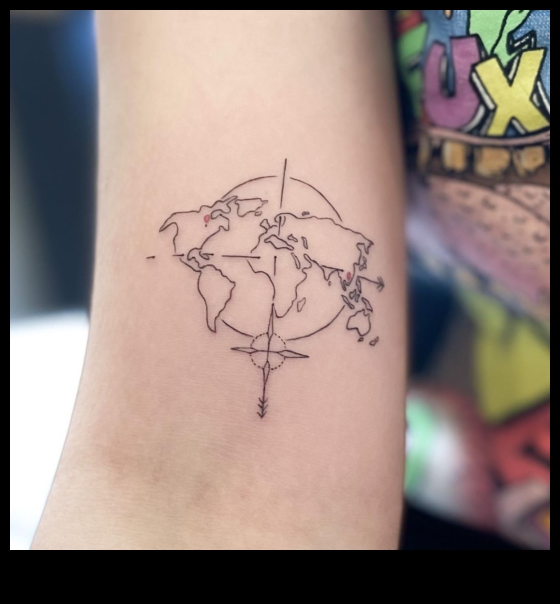 Micro Magic: גלה את האומנות מאחורי דיו מינימליסטי