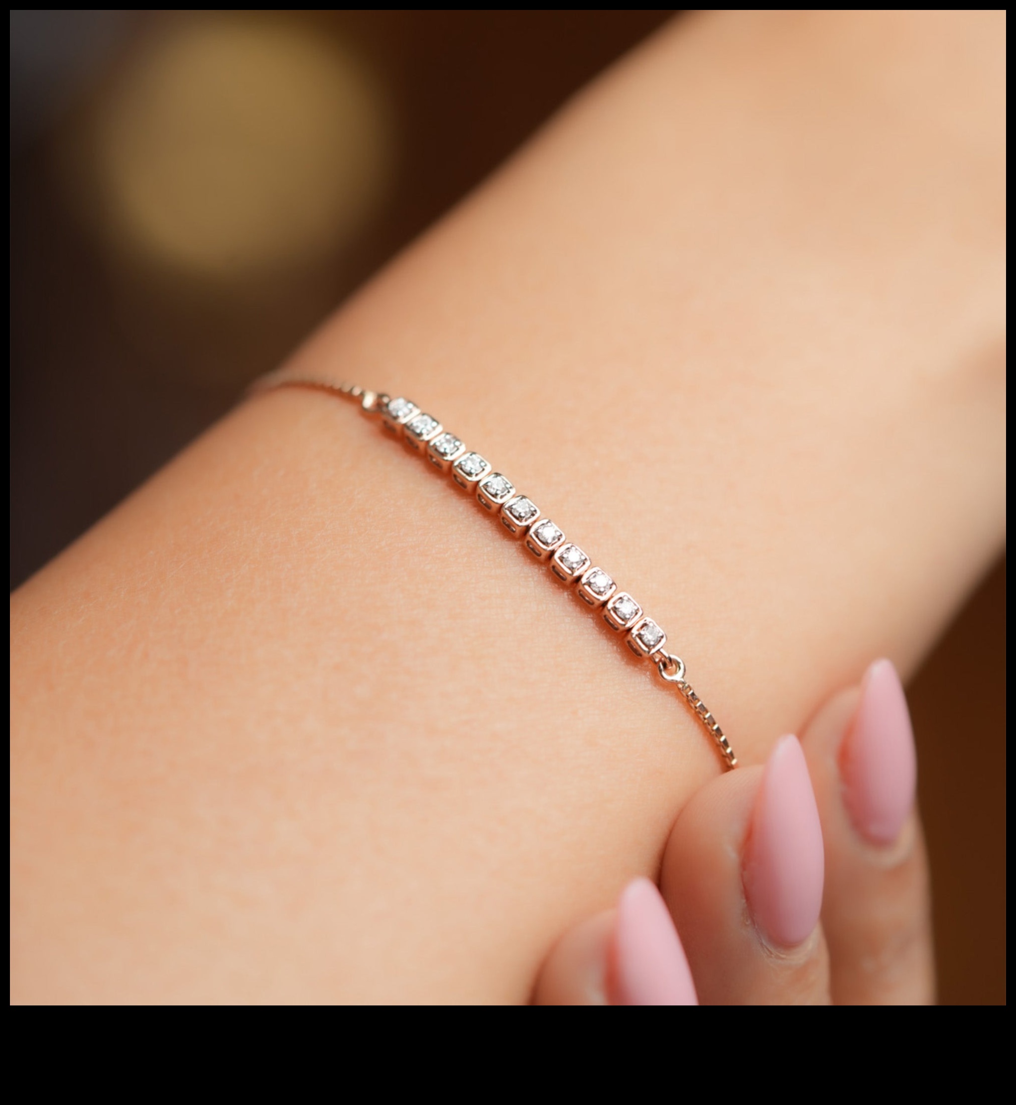 אלגנטיות נצחית: יופי נצחי בכל גדיל בקולקציית הצמידים שלנו