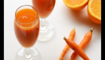 הדרים וקריאייטיב: ערבוב והתאמת טעמים למיצי גזר-תפוזים שאי אפשר לעמוד בפניו