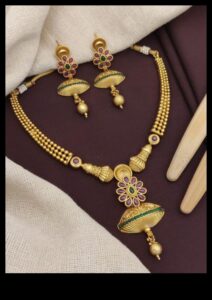 חסד מפואר: צור את נוכחותך עם עיטורי זהב